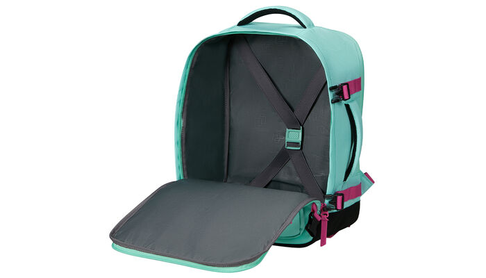 Vaateosasto ristikkäisillä kumunauhoilla