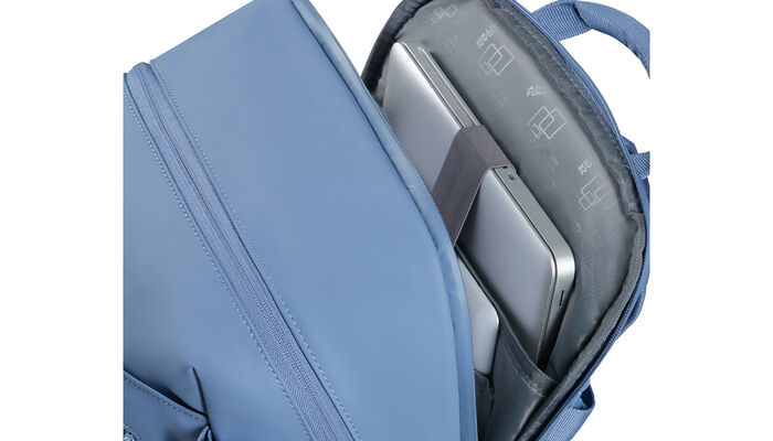 Tasku kannettavalle tietokoneelle 15,6"