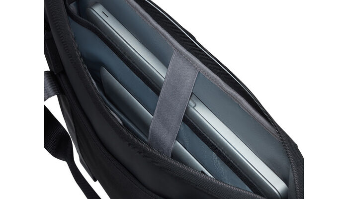 Tasku kannettavalle tietokoneelle 15.6"