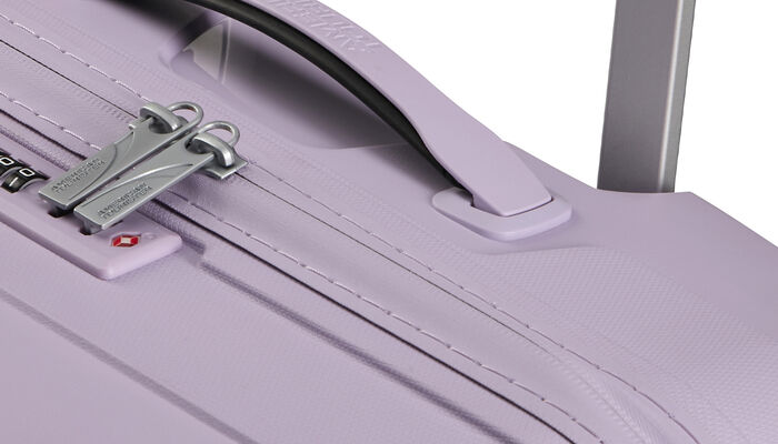 Vedenhylkivällä pinnoitteella käsitelty vetoketju