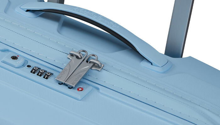 Vedenhylkivällä pinnoitteella käsitelty vetoketju