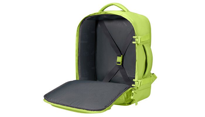 Vaateosasto ristikkäisillä kumunauhoilla