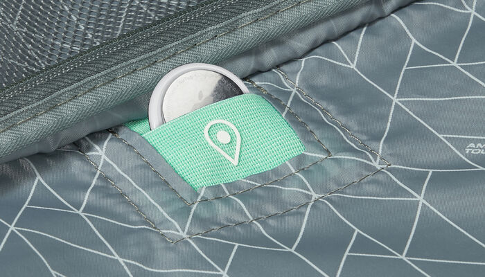 Sisältää AirTagin