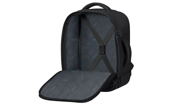 Vaateosasto ristikkäisillä kumunauhoilla