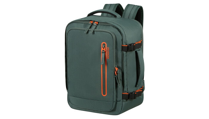 Sopii Ryanairin ja Wizz Airin ilmaisen matkustamolaukun mittoihin