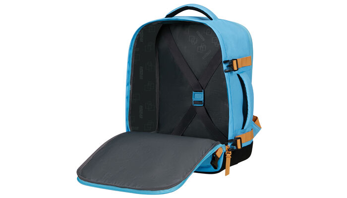 Vaateosasto ristikkäisillä kumunauhoilla