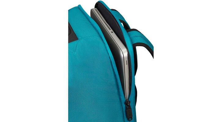 Tasku kannettavalle tietokoneelle 15,6"