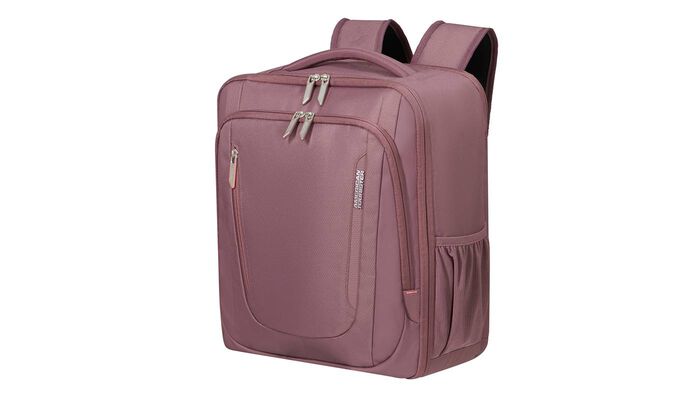 Sopii Ryanairin ja Wizz Airin ilmaisen matkustamolaukun mittoihin