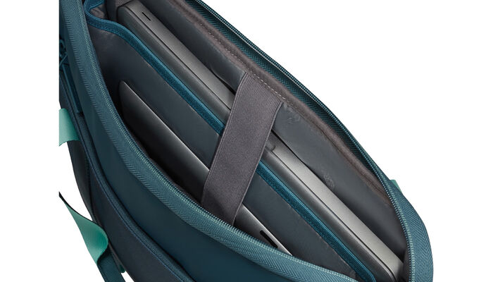 Tasku kannettavalle tietokoneelle 15.6"