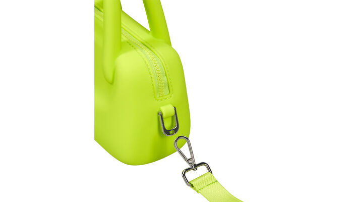 Irrotettavat olkahihnat