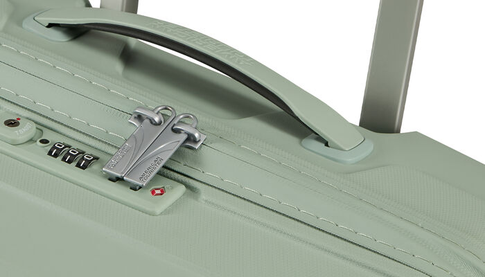 Vedenhylkivällä pinnoitteella käsitelty vetoketju