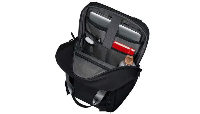 Tasku kannettavalle tietokoneelle 15.6"