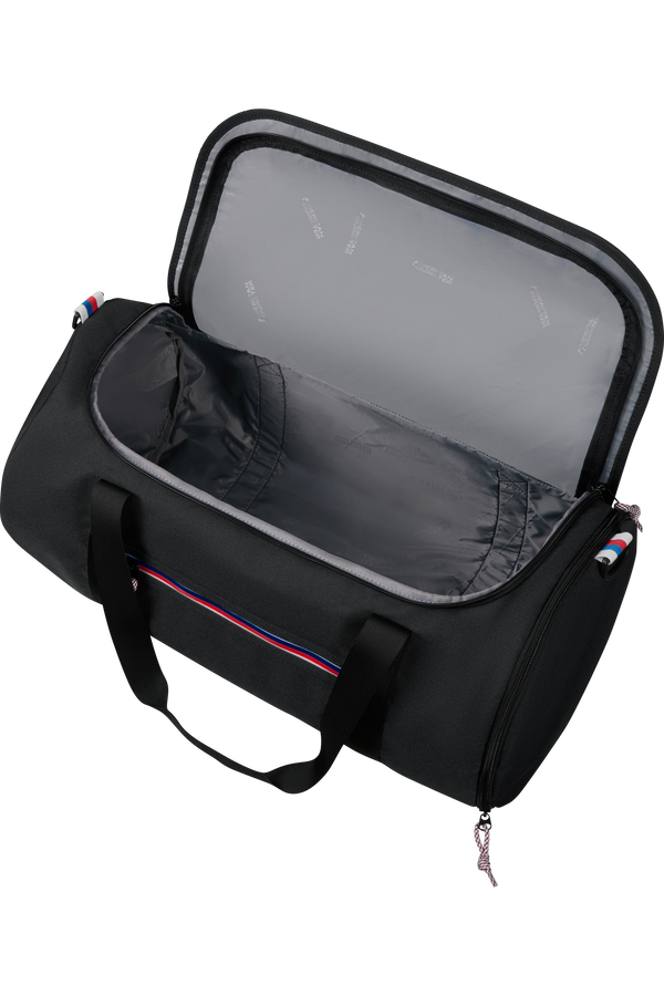 American Tourister Upbeat Duffle Zip  Black