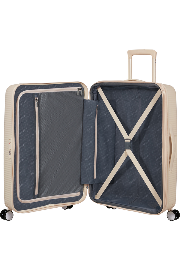 SoundBox 67cm Keskikokoinen matkalaukku