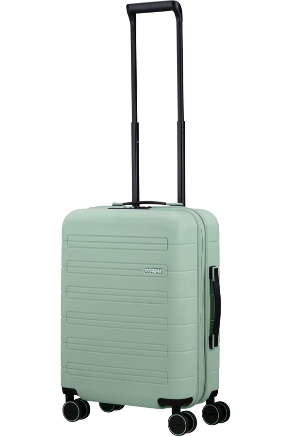 American Tourister Novastream Spinner TSA Exp. 55cm  Nomad Green American Tourister Novastream Spinner TSA Exp. 55cm  Nomad Green