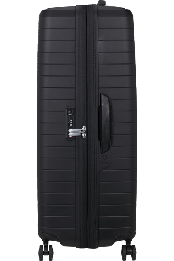 American Tourister FastForward Spinner 83/31 TSA EXP 83cm  Flash Black American Tourister FastForward Spinner 83/31 TSA EXP 83cm  Flash Black