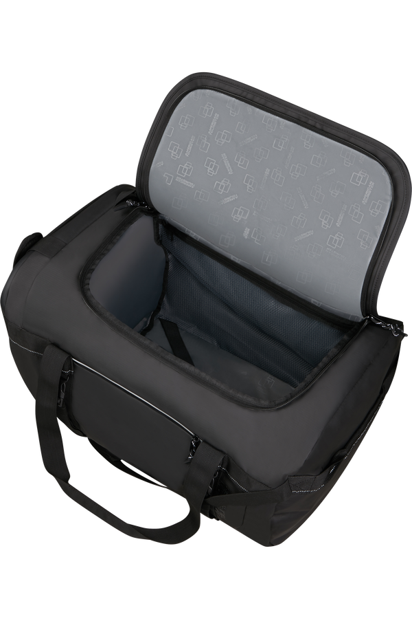 American Tourister Upventure DUFFLE BACKPACK  Black